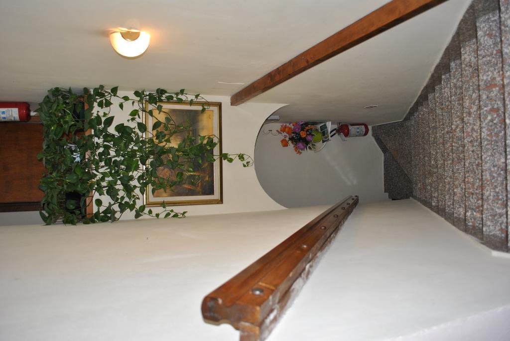 Il Gatto E La Volpe Hotell Gambassi Terme Rom bilde